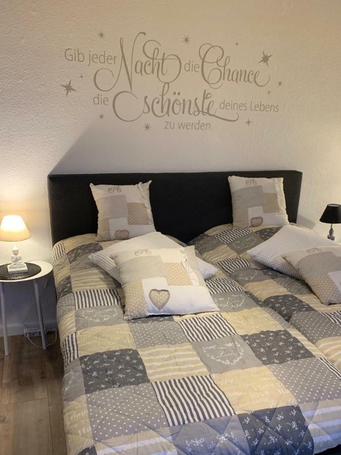 Luxuriose Ferienwohnung Fur 2-4 In Bad Zwischenahn Luaran gambar